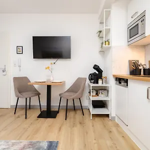 Perfekt Fuer Business Und Citytrip - Nahe Hochschule Und Zentrum - Parken Kostenlos Apartment